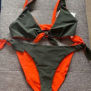NWT Tory Burch Biarritz Reversible Bikini